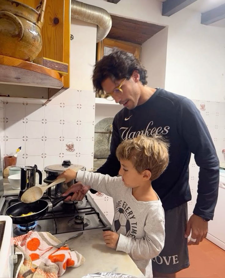 Antes de darle su primer móvil a tu hijo, arregla tu relación con el tuyo